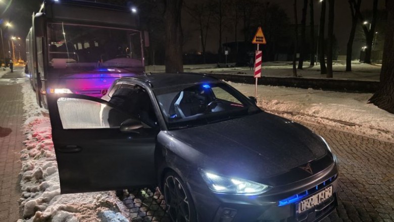 Popił i ukradł autobus, bo... "chciał wrócić do domu autobusem"