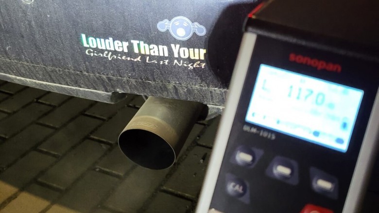 „Głośniejsza niż Twoja dziewczyna zeszłej nocy” 20-latek szybko pozbył się dowodu rej. swojej Hondy