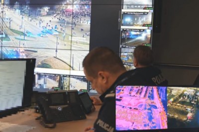 Tak wygląda mecz od kuchni. Policja pokazała kulisy obstawy spotkania Polska - Albania