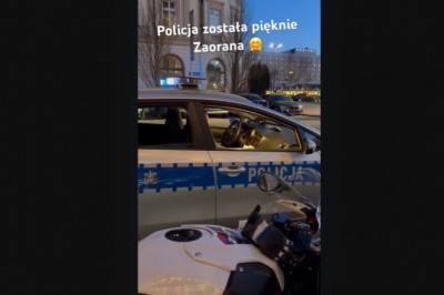 Gość w kilku słowach tak zaorał policjantów, że nawet nie wysiedli z auta i odjechali